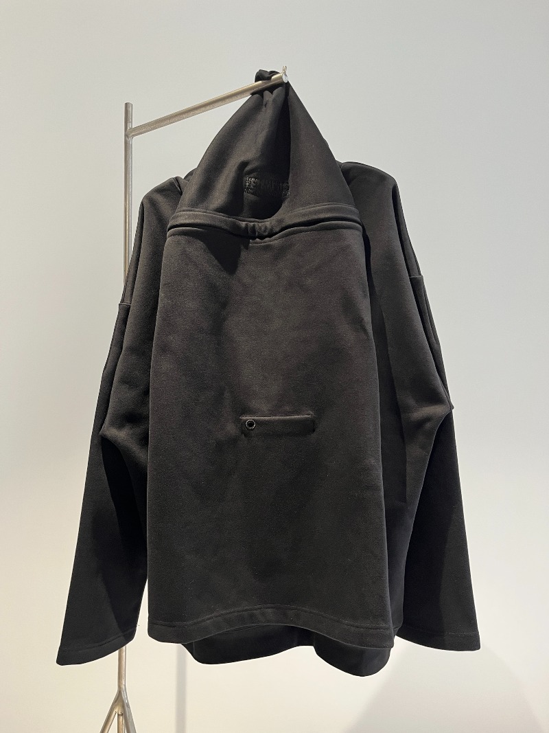 VETEMENTS Black Incognito Hoodie_8.jpg