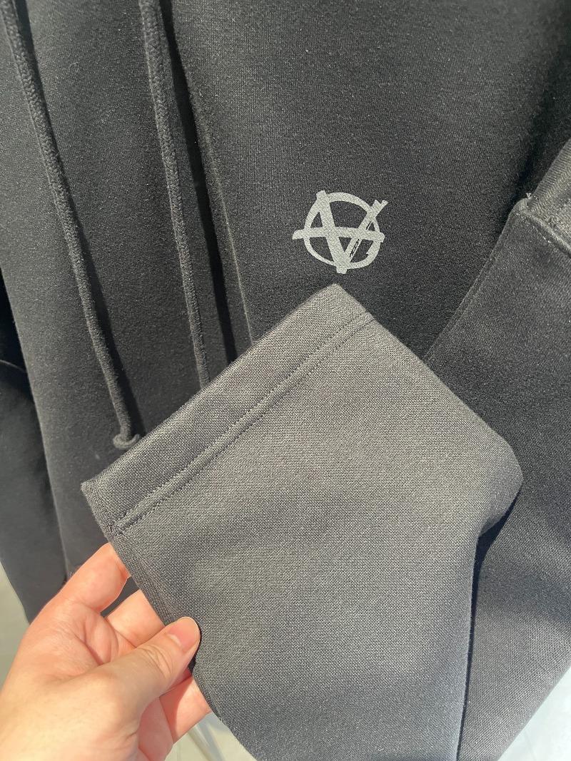 VETEMENTS Black Incognito Hoodie_12.jpg
