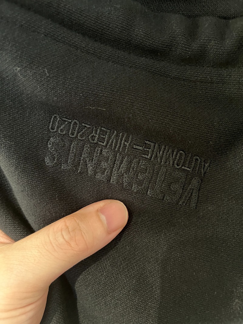 VETEMENTS Black Incognito Hoodie_15.jpg