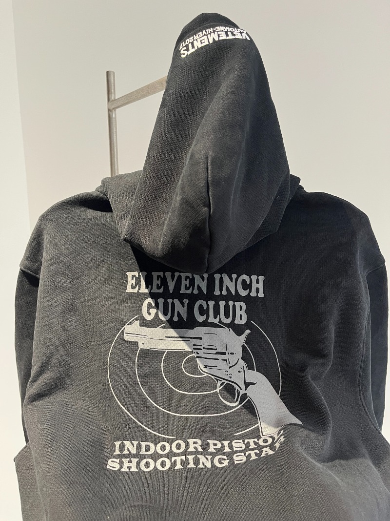VETEMENTS ELEVEN INCH GUN CLUB Zip-up_6.jpg