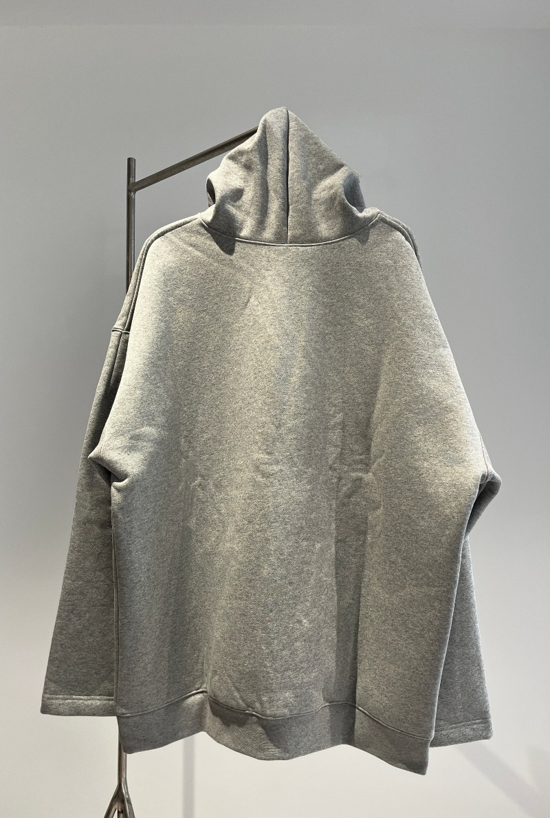VETEMENTS Grey Incognito Hoodie_4.jpg