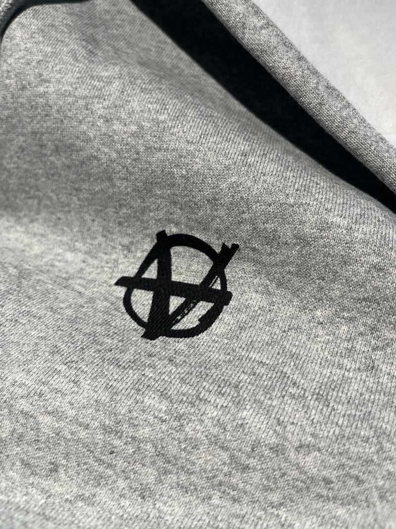 VETEMENTS Grey Incognito Hoodie_7.jpg