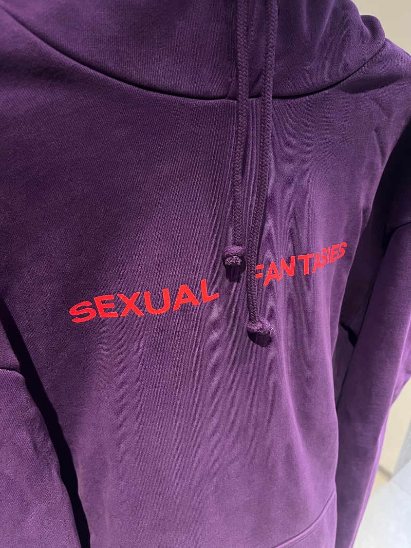 VETEMENTS SEXUAL FANTASIES Hoodie_6.jpg