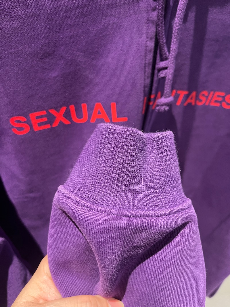 VETEMENTS SEXUAL FANTASIES Zip-up_16.jpg