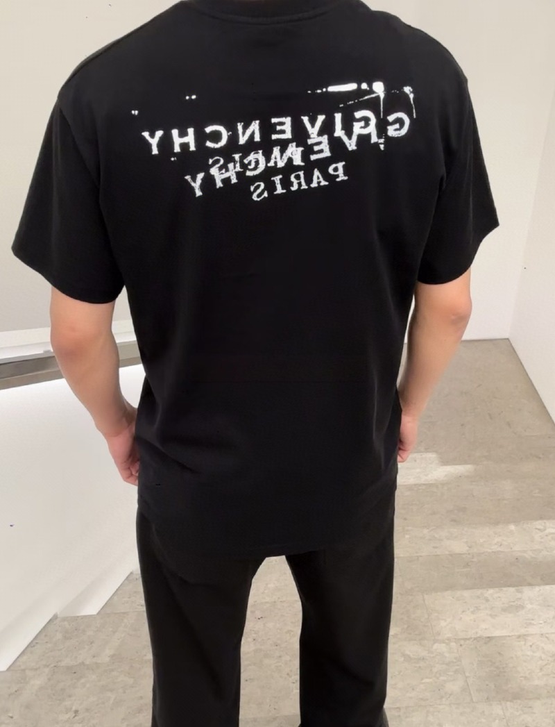 13422603737672931.jpg