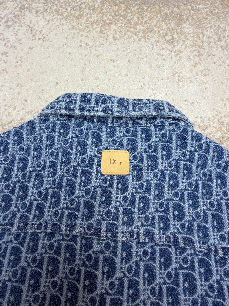 13424502631301068.jpg