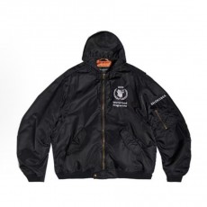 발렌시아가 23FW 식량청 플라이트 다운 자켓