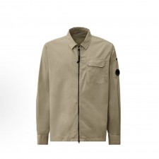 C.P.컴퍼니 지퍼 로고 포켓 긴팔 재킷 남성용 카키 (탑몽X)