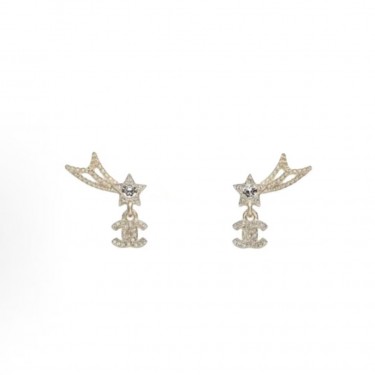 샤넬 25B 가을겨울 각인 디자인 메탈 이어스터드 유니섹스 골드