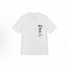 나이키 x 스투시 SS22 컬렉션 빈티지 하트 로고 프린트 라운드 반소매 티셔츠 아시아  화이트