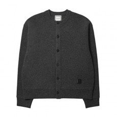 우영미 FW24 단추 포인트 솔리드 긴팔 니트 남성 그레이