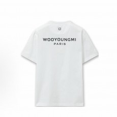 우영미 SS25 백 로고 프린트 크루넥 반팔 티셔츠 남성용 화이트