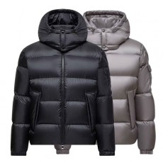 (미러급 특가) 몽클레어 쿠예르 후드숏 다운재킷 K20911A00158 597XQ