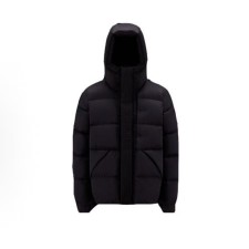 몽클레어 마데이라 블랙라벨 남성 숏 다운 패딩 블랙 (지이공장)