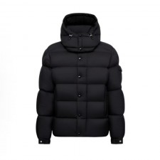 몽클레어 베제르 단색 후드 루즈핏 롱슬리브 다운 재킷 블랙 (지이공장)