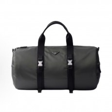 프라다 Re-Nylon 사피아노 트리밍 라지 여행가방 남성용 2VC015