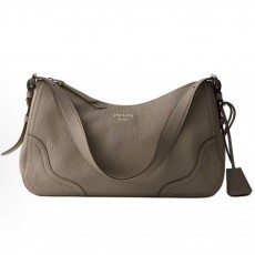 프라다 에메 보르사 아 스팔라 레터링 로고 스웨이드 라지 숄더백 1BC280 그레이