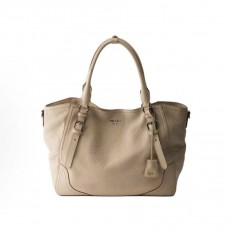 프라다 엠보싱 로고 스웨이드 토트 쇼퍼백 1BG602