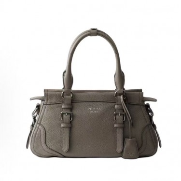 프라다 엠보싱 레터링 로고 레더 토트 쇼퍼백 1BG604 그레이