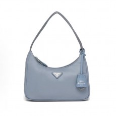 프라다 리에디션 트라이앵글 로고 나일론 미니 토트백 1N204M 스카이 블루