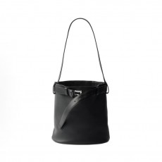 프라다 버클 레터링 로고 레더 버킷 숄더백 1BE085 블랙