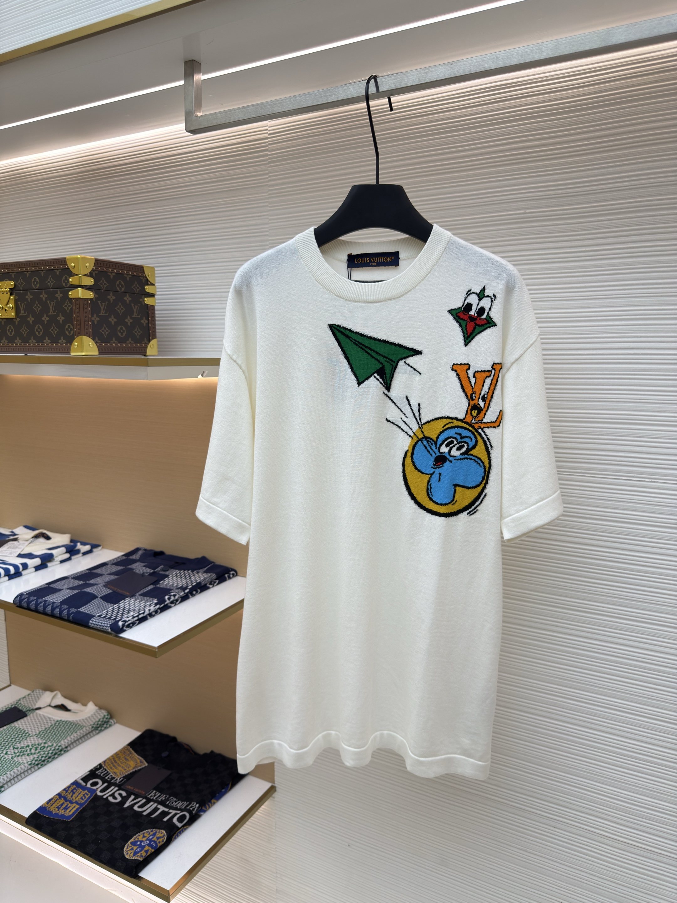 루이비통 페이퍼 플레인 자수 울 니트 반팔 티셔츠 (X공장)