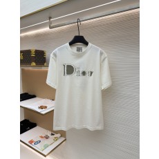 디올 스티치 매트 자수 라운드넥 반팔 티셔츠 (X공장)