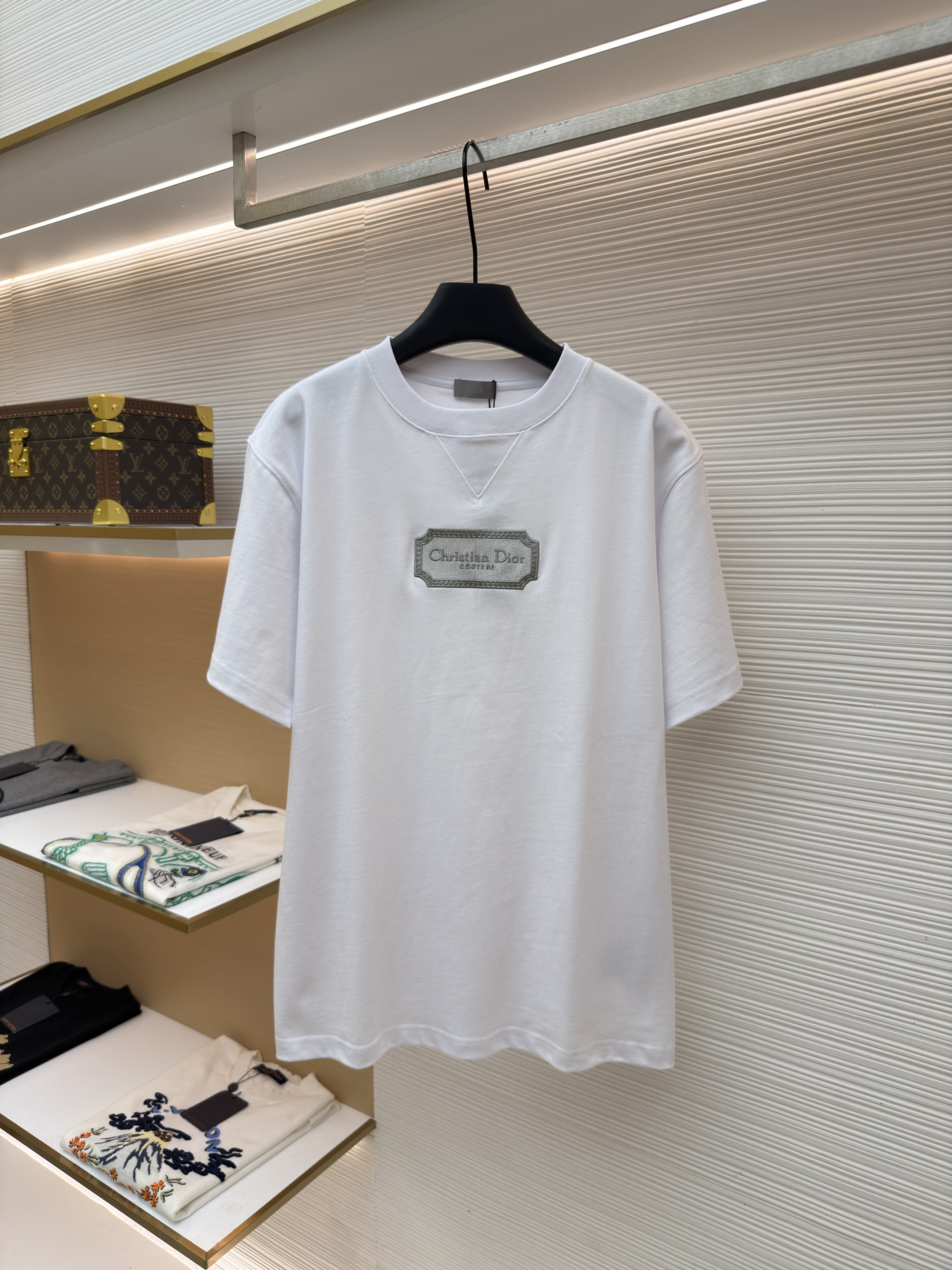 디올 워터솔루블 자수 로고 반팔 티셔츠 (X공장)