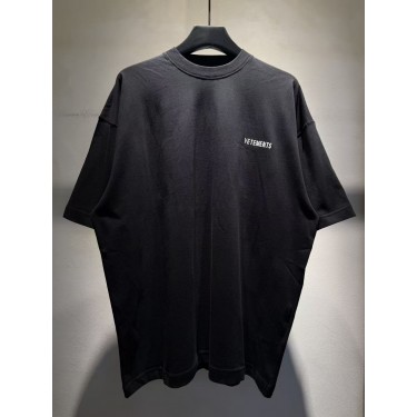 베트멍 자수 로고 반팔 티셔츠