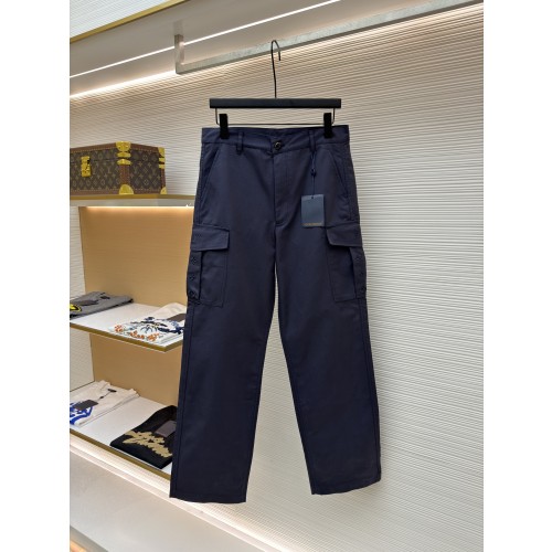 루이뷔통 LOUIS VUITTON 포켓 자수 카고 팬츠 (x공장)
