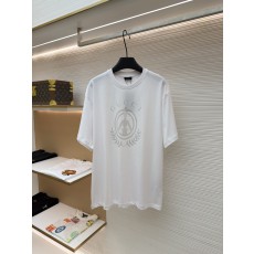 구찌 Gucci 아머 로고 라운드 반팔 티셔츠